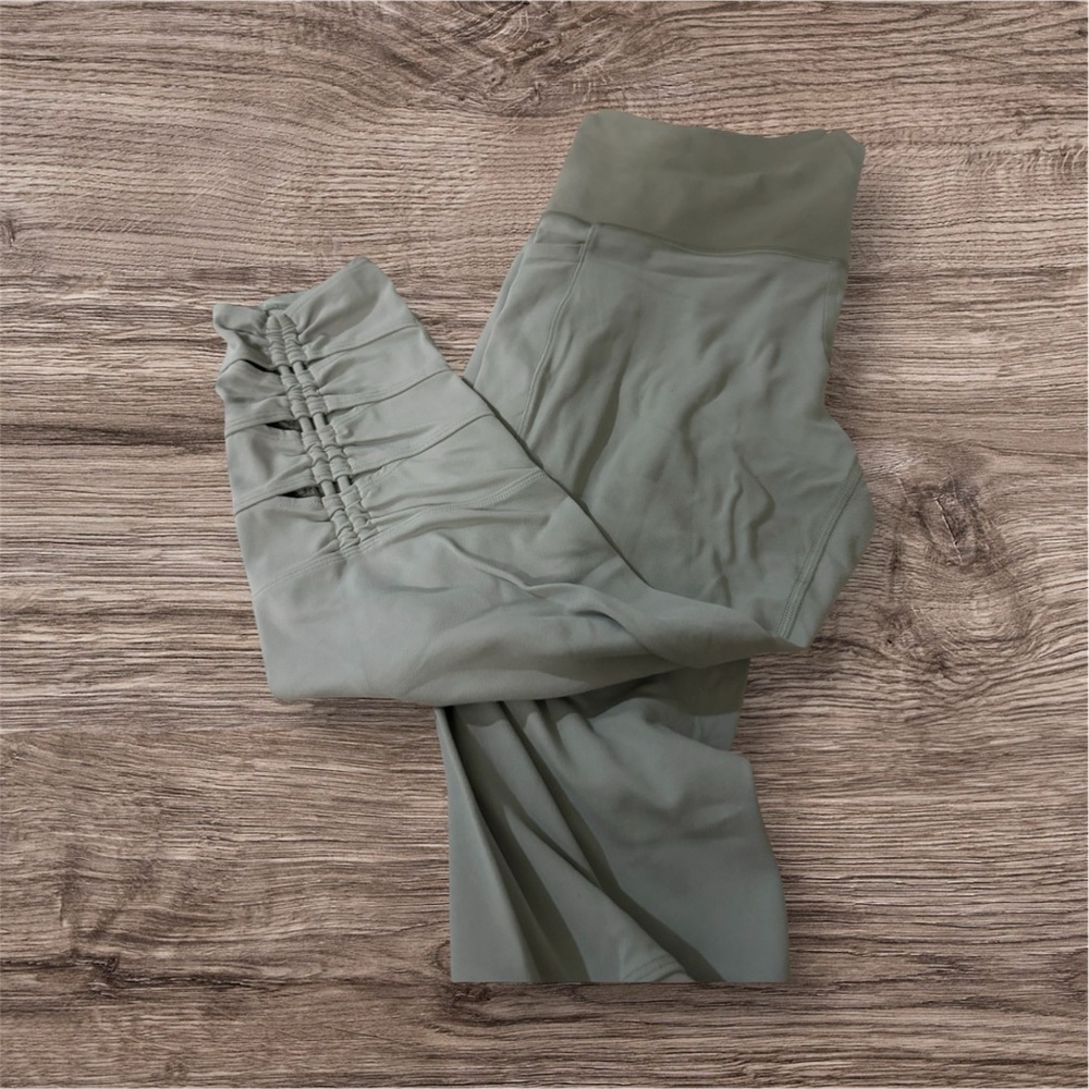 Athleta Sage Green Ruched Leggings